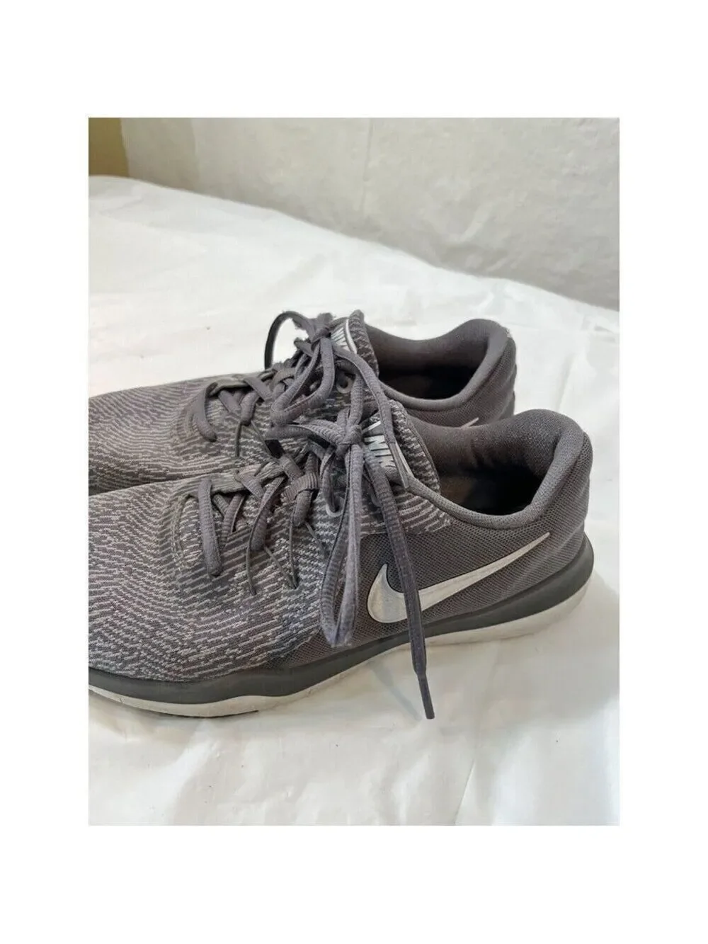 Nike Flex Supreme TR6 Women’s Size 8 W Running Athletic Shoes AH8176-019